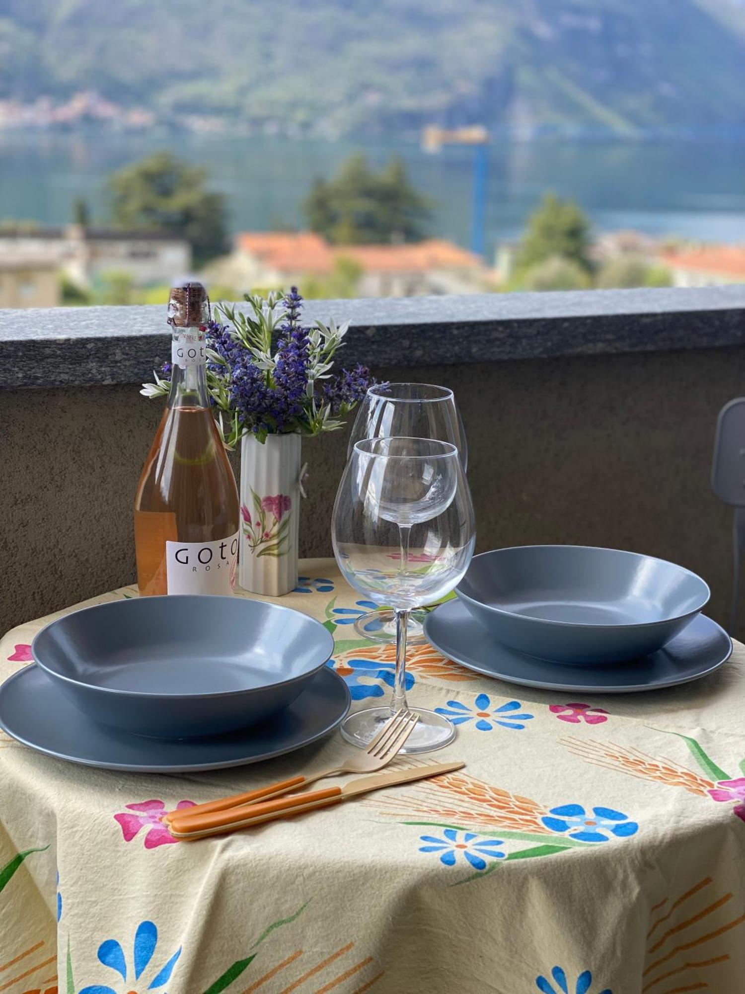 2 Cuori Al Lago - Appartamento In Villetta Singola Mandello del Lario Εξωτερικό φωτογραφία