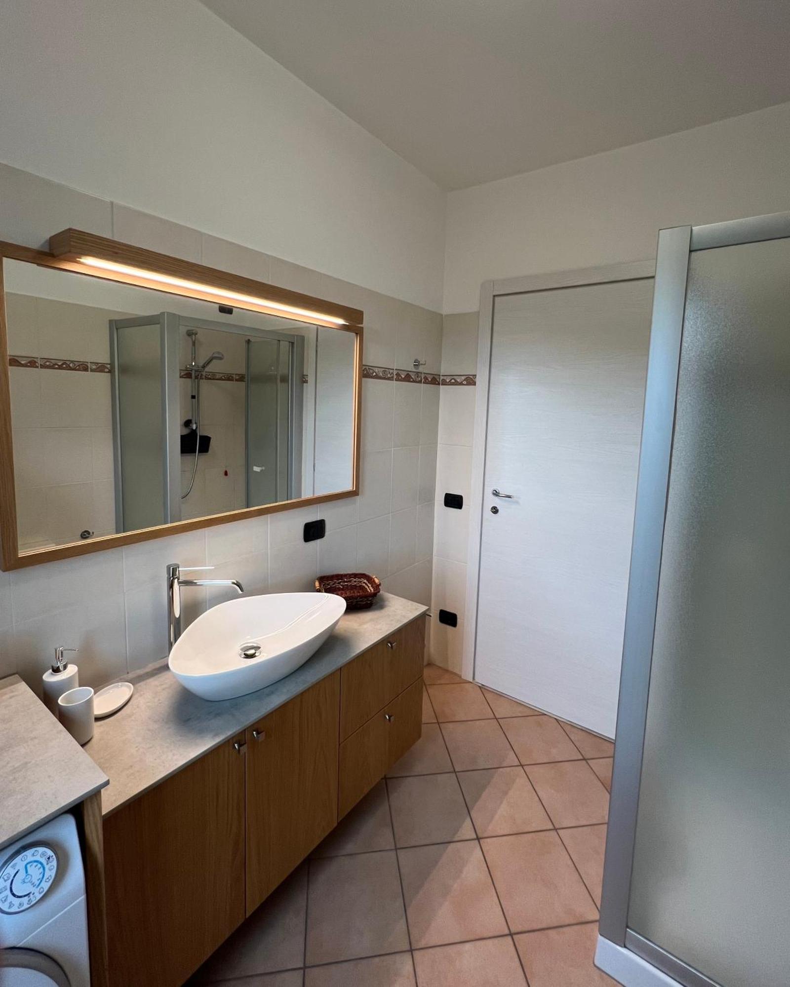 2 Cuori Al Lago - Appartamento In Villetta Singola Mandello del Lario Εξωτερικό φωτογραφία